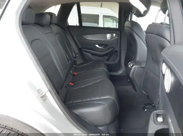 WDC0G4KB2GF091811 2016 MERCEDES-BENZ GLC - Image 8