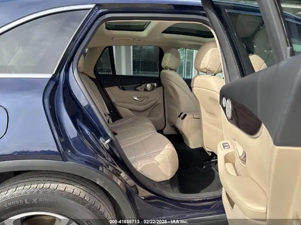 WDC0G4KB2GF098905 2016 MERCEDES-BENZ GLC - Image 8