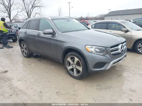 WDC0G4KB2HF114814 2017 MERCEDES-BENZ GLC - Image 1