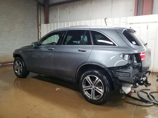 WDC0G4KB2HF144170 2017 MERCEDES-BENZ GLC - Image 2