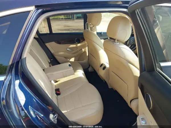 WDC0G4KB2HF147022 2017 MERCEDES-BENZ GLC - Image 8