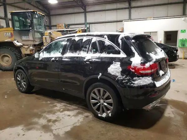 WDC0G4KB2HF186290 2017 MERCEDES-BENZ GLC - Image 2