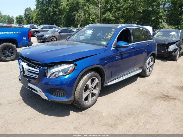 WDC0G4KB2HF242843 2017 MERCEDES-BENZ GLC - Image 2
