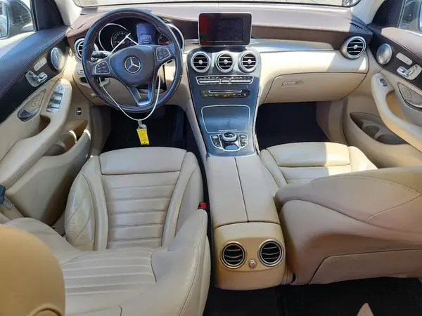 WDC0G4KB2HF270870 2017 MERCEDES-BENZ GLC - Image 8
