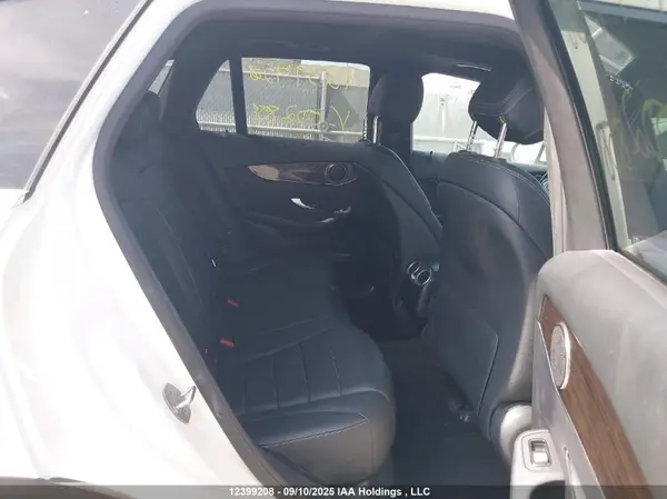 WDC0G4KB2HV002858 2017 MERCEDES-BENZ GLC - Image 8