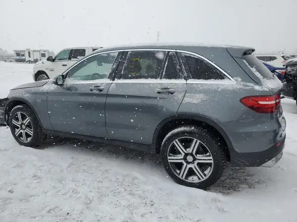 WDC0G4KB2HV003850 2017 MERCEDES-BENZ GLC - Image 2