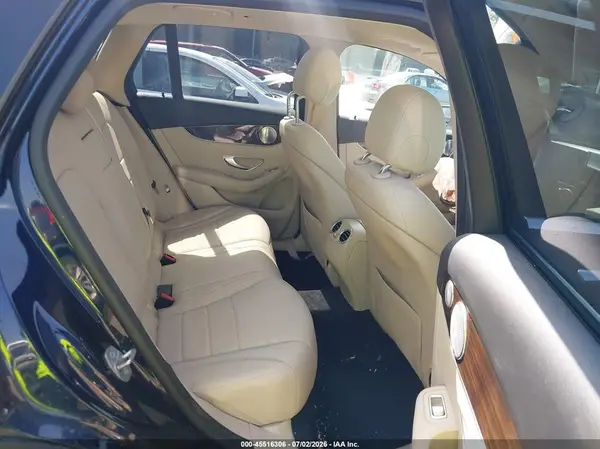 WDC0G4KB2HV004349 2017 MERCEDES-BENZ GLC - Image 8