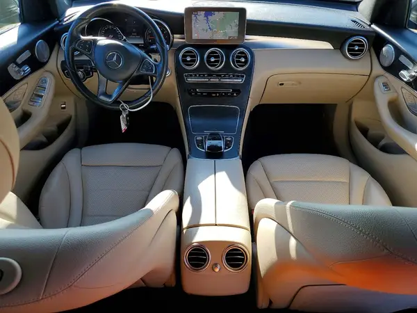 WDC0G4KB2HV005713 2017 MERCEDES-BENZ GLC - Image 8