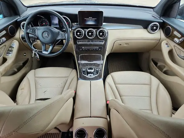 WDC0G4KB2HV006666 2017 MERCEDES-BENZ GLC - Image 8