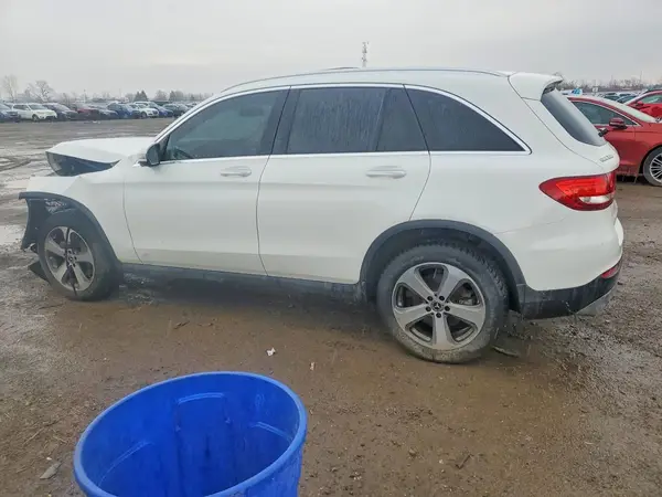 WDC0G4KB2HV011950 2017 MERCEDES-BENZ GLC - Image 2