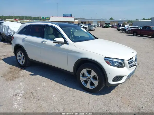 WDC0G4KB2JV014692 2018 MERCEDES-BENZ GLC - Image 1
