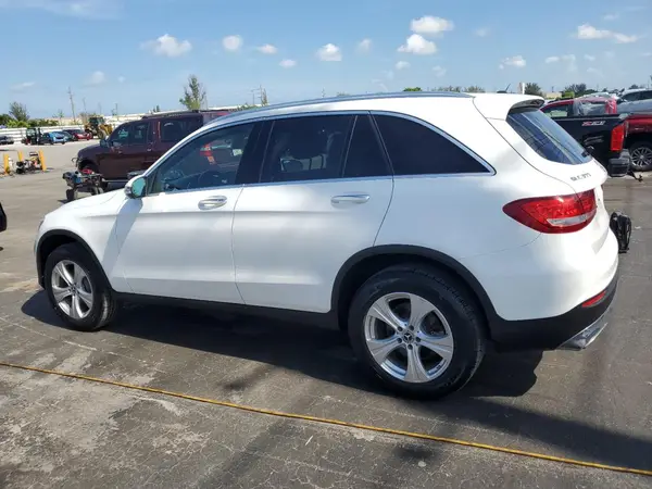 WDC0G4KB2JV019584 2018 MERCEDES-BENZ GLC - Image 2