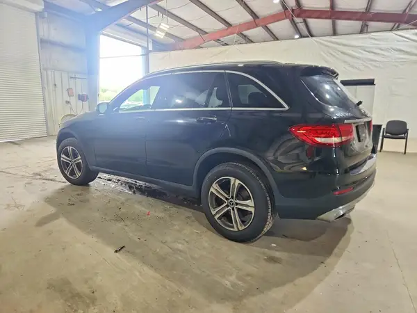 WDC0G4KB2JV022954 2018 MERCEDES-BENZ GLC - Image 2