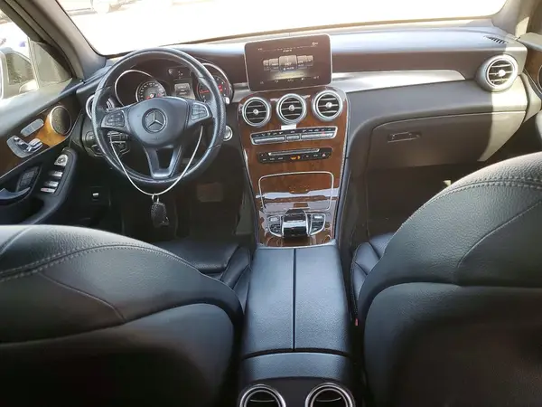 WDC0G4KB2JV027104 2018 MERCEDES-BENZ GLC - Image 8