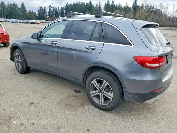 WDC0G4KB2JV035610 2018 MERCEDES-BENZ GLC - Image 2
