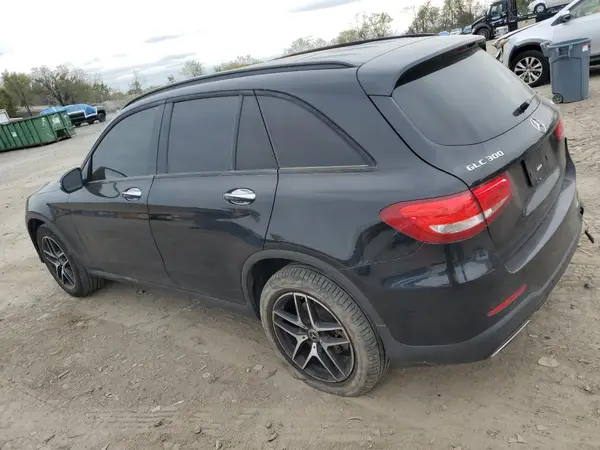 WDC0G4KB2JV042069 2018 MERCEDES-BENZ GLC - Image 2
