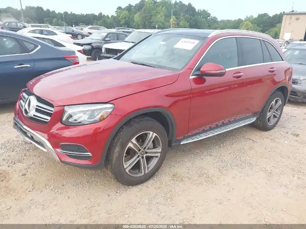 WDC0G4KB2JV045019 2018 MERCEDES-BENZ GLC - Image 2
