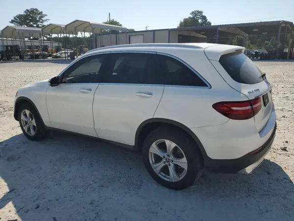 WDC0G4KB2JV045182 2018 MERCEDES-BENZ GLC - Image 2