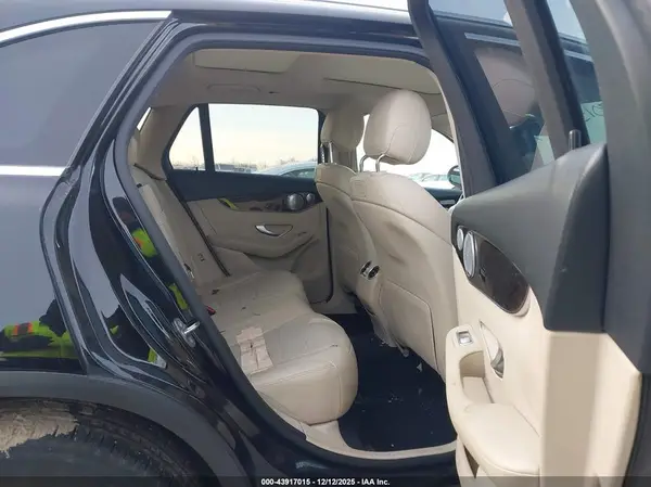 WDC0G4KB2JV045649 2018 MERCEDES-BENZ GLC - Image 8