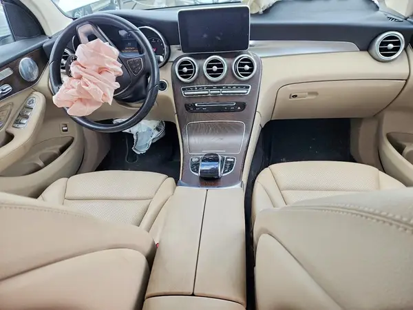 WDC0G4KB2JV061916 2018 MERCEDES-BENZ GLC - Image 8