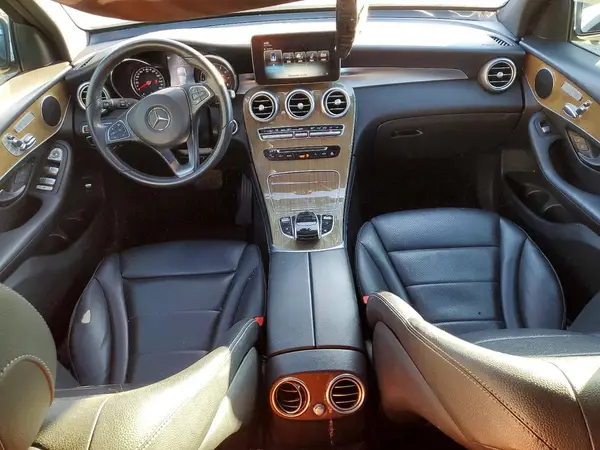WDC0G4KB2JV075458 2018 MERCEDES-BENZ GLC - Image 8