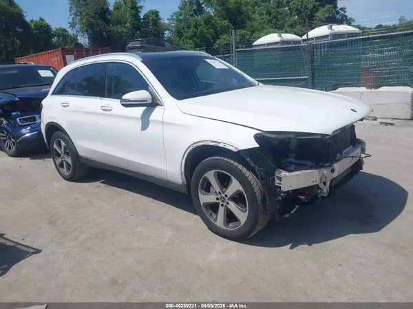 WDC0G4KB2JV081387 2018 MERCEDES-BENZ GLC - Image 1