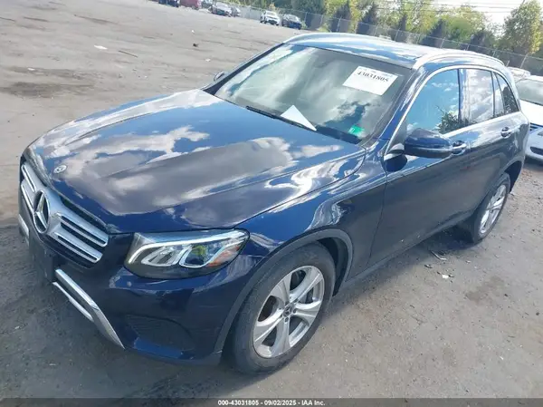 WDC0G4KB2JV084256 2018 MERCEDES-BENZ GLC - Image 2