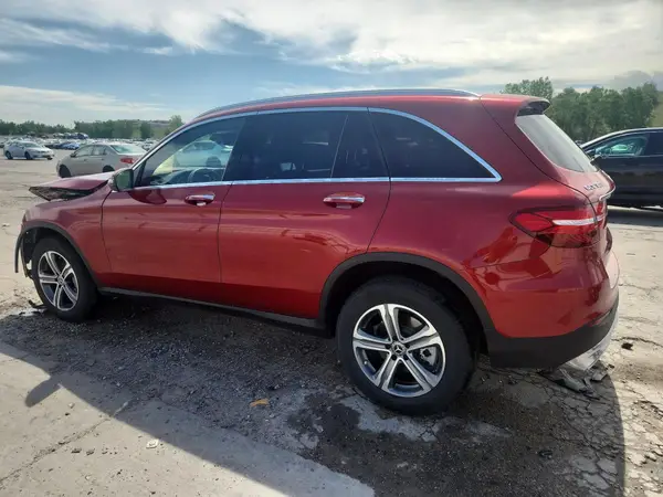 WDC0G4KB2JV096536 2018 MERCEDES-BENZ GLC - Image 2