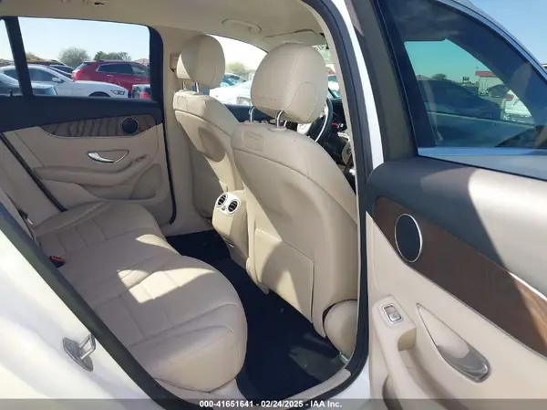 WDC0G4KB2K1004186 2019 MERCEDES-BENZ GLC - Image 8