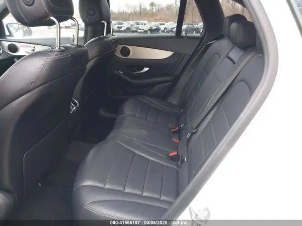 WDC0G4KB2KV125860 2019 MERCEDES-BENZ GLC - Image 8
