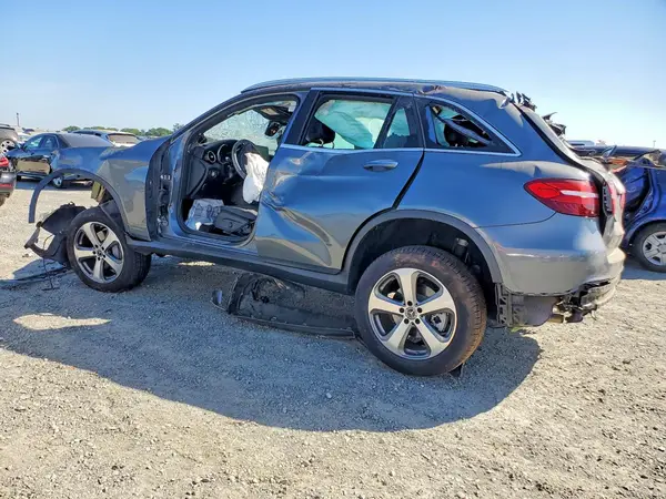 WDC0G4KB2KV133120 2019 MERCEDES-BENZ GLC - Image 2