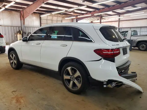 WDC0G4KB2KV138334 2019 MERCEDES-BENZ GLC - Image 2