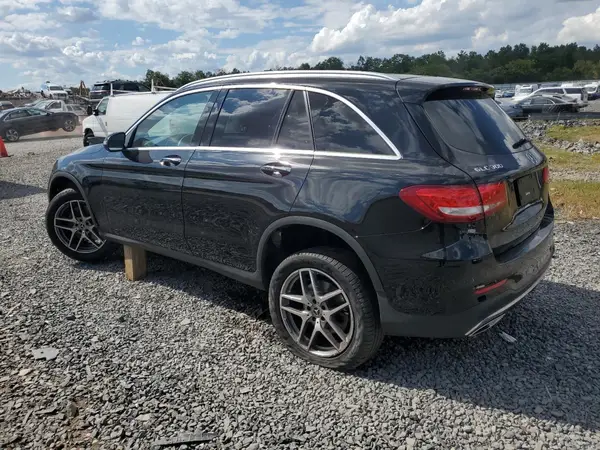 WDC0G4KB2KV145638 2019 MERCEDES-BENZ GLC - Image 2
