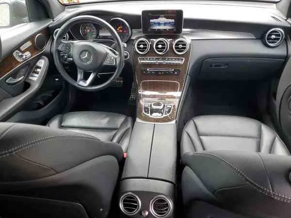WDC0G4KB2KV145638 2019 MERCEDES-BENZ GLC - Image 8