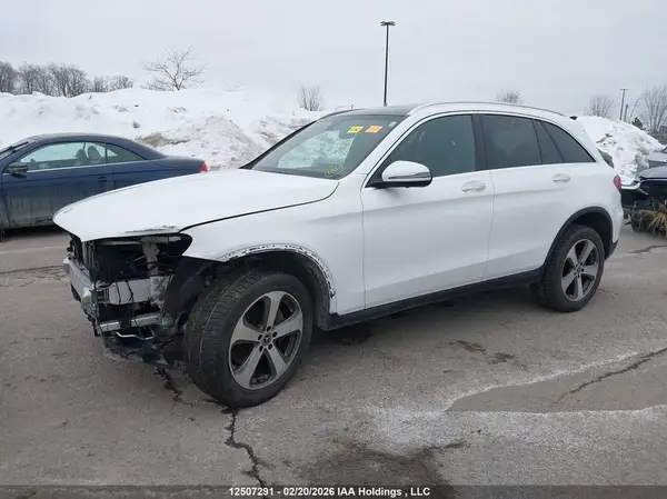WDC0G4KB2KV149818 2019 MERCEDES-BENZ GLC - Image 2