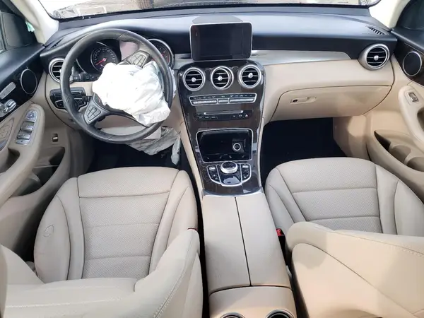 WDC0G4KB2KV174914 2019 MERCEDES-BENZ GLC - Image 8