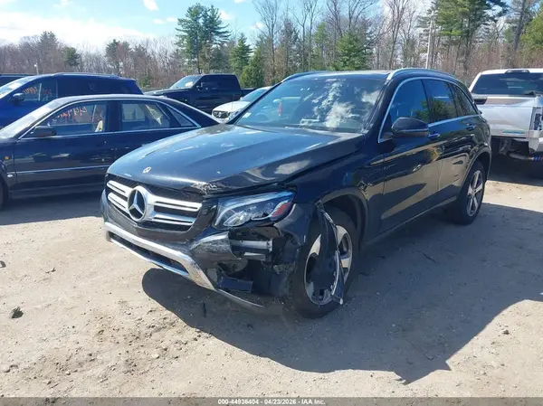 WDC0G4KB2KV179143 2019 MERCEDES-BENZ GLC - Image 2