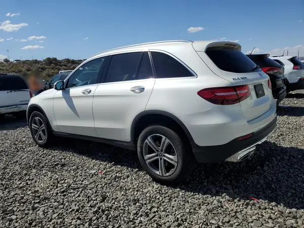 WDC0G4KB2KV180860 2019 MERCEDES-BENZ GLC - Image 2