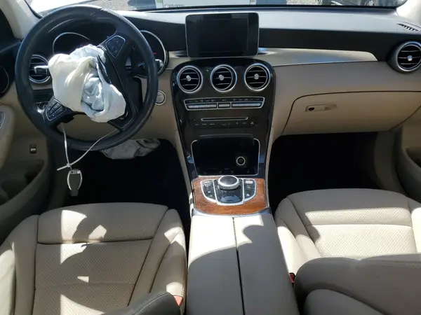 WDC0G4KB2KV180860 2019 MERCEDES-BENZ GLC - Image 8