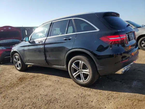 WDC0G4KB2KV190983 2019 MERCEDES-BENZ GLC - Image 2