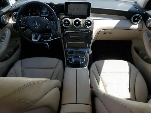 WDC0G4KB3GF011397 2016 MERCEDES-BENZ GLC - Image 8