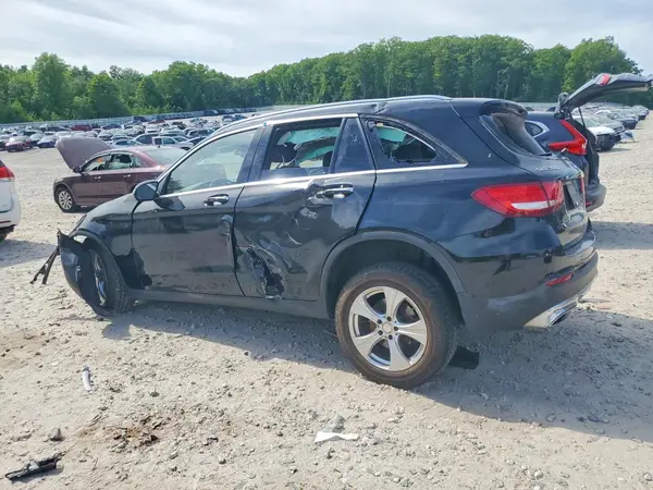 WDC0G4KB3GF017619 2016 MERCEDES-BENZ GLC - Image 2