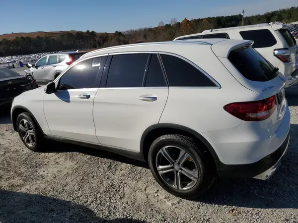 WDC0G4KB3GF031522 2016 MERCEDES-BENZ GLC - Image 2