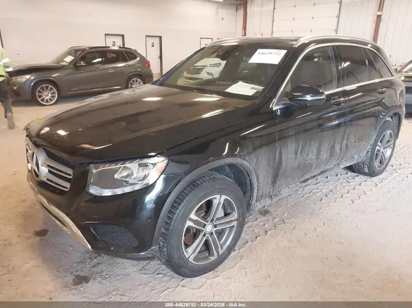 WDC0G4KB3GF034520 2016 MERCEDES-BENZ GLC - Image 2