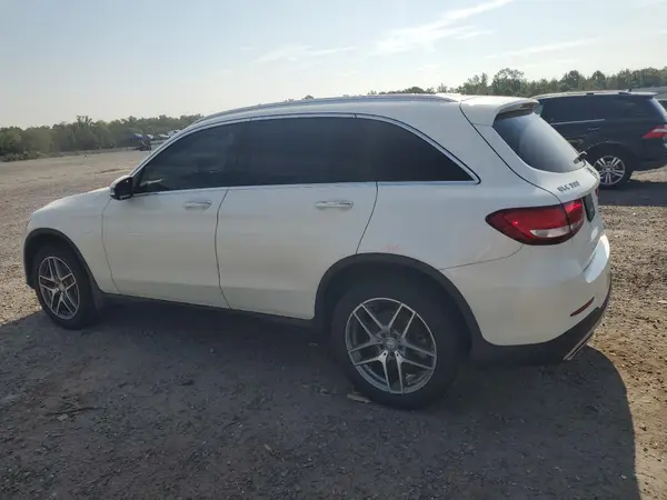 WDC0G4KB3GF077836 2016 MERCEDES-BENZ GLC - Image 2