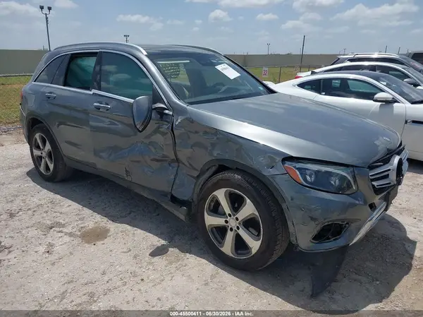 WDC0G4KB3GF106042 2016 MERCEDES-BENZ GLC - Image 1