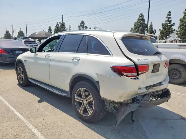 WDC0G4KB3HF118323 2017 MERCEDES-BENZ GLC - Image 2