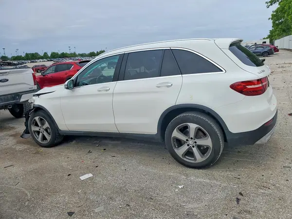 WDC0G4KB3HF120542 2017 MERCEDES-BENZ GLC - Image 2