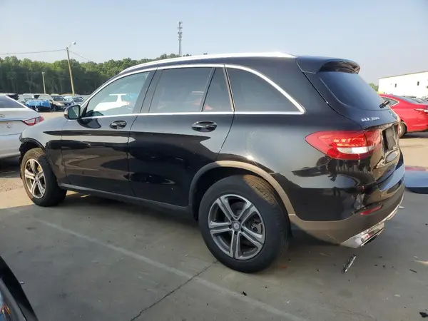 WDC0G4KB3HF121609 2017 MERCEDES-BENZ GLC - Image 2