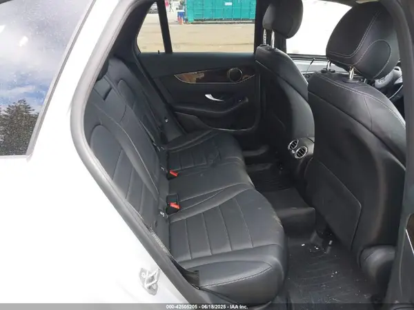 WDC0G4KB3HF145327 2017 MERCEDES-BENZ GLC - Image 8